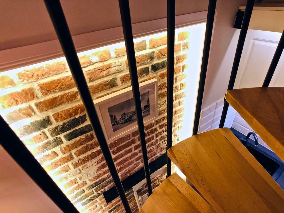 Studio Blisko Wawelu Kraków Exteriör bild